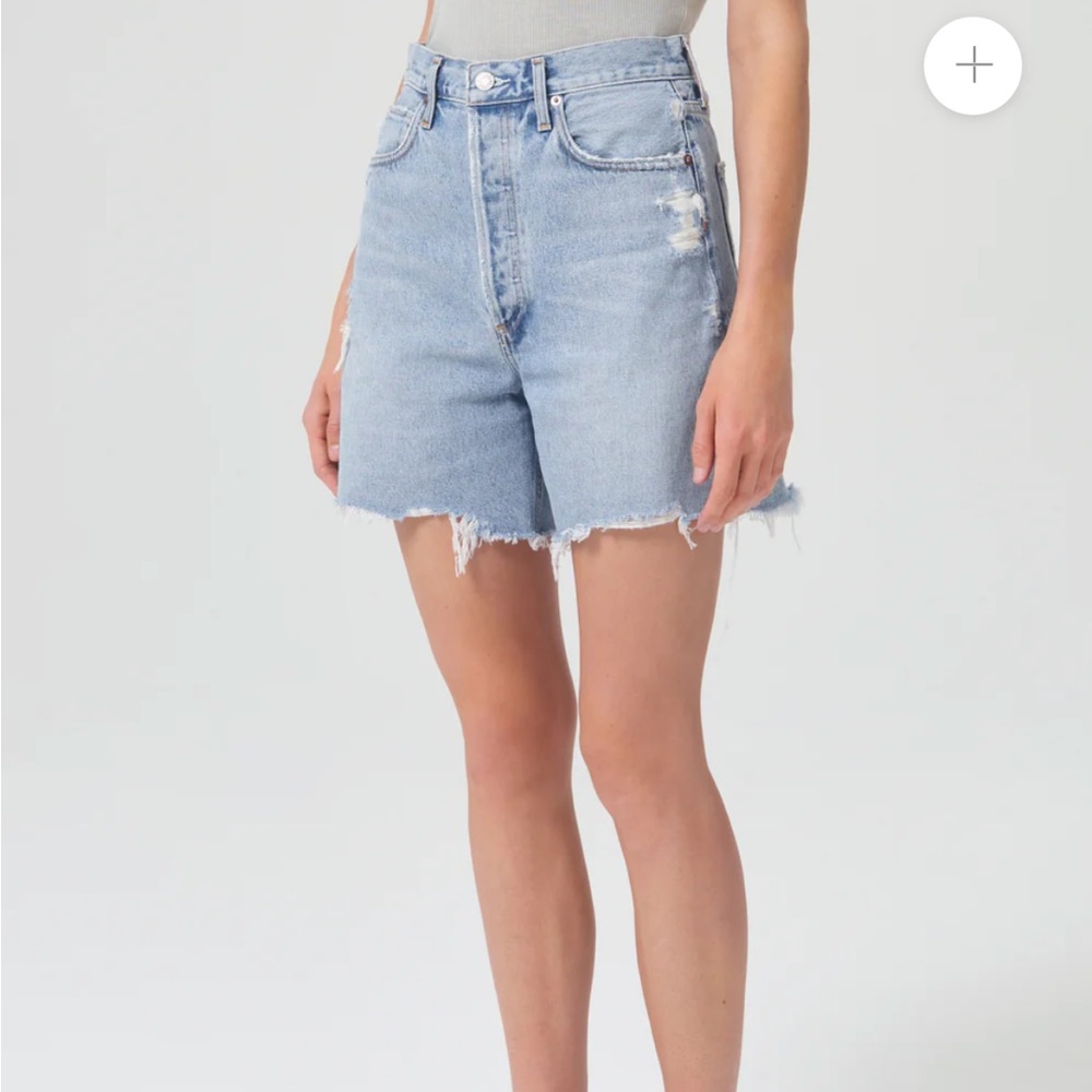 Agolde Stella Shorts in Deserted